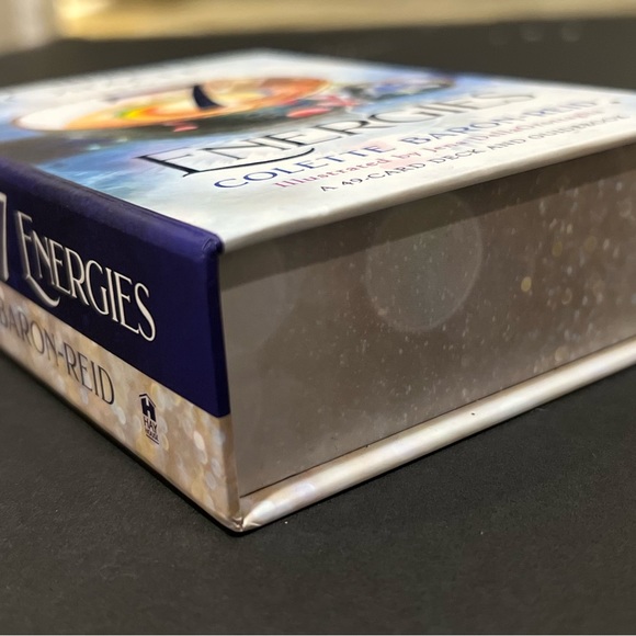 7 Energies Oracle Deck - Picture 3 of 3